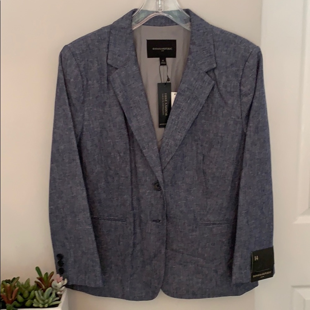 NWT Navy tweed patterned jacket!